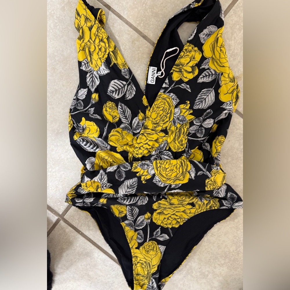 Ganni Floral One-Piece Swimsuit in Yellow and Black size 34